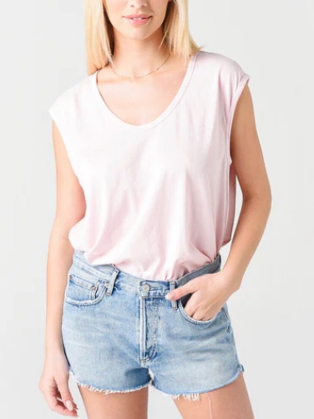 Xirena Tank Top Laila Soft Cotton V-Neck in Rosawater Blush Pink